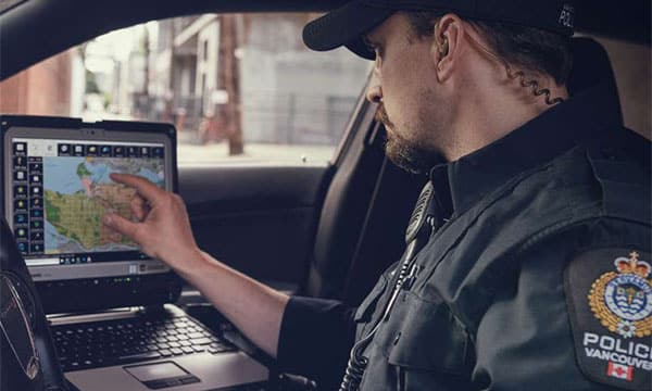 patrol-car-laptop-600×360